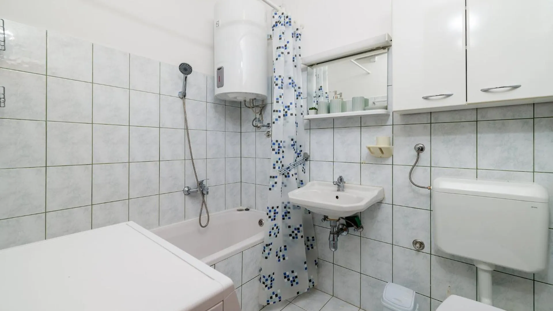 Natali Apartment Crikvenica 0*,